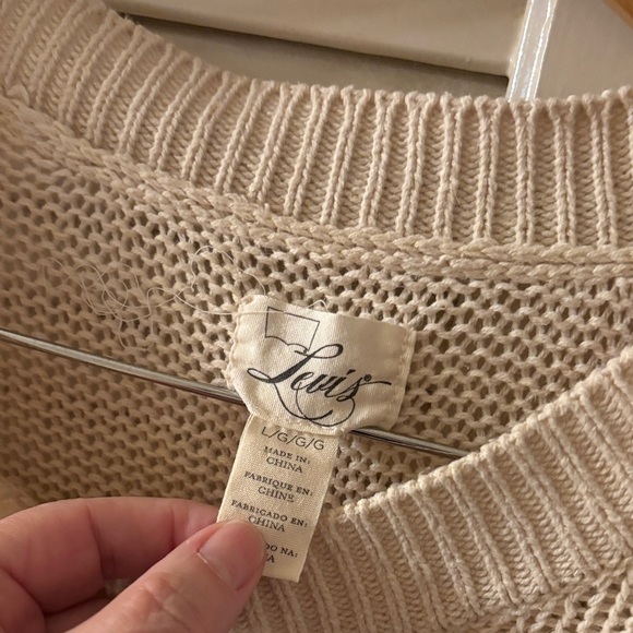 Levi's Cream Knit Sweater - Picture 2 of 7